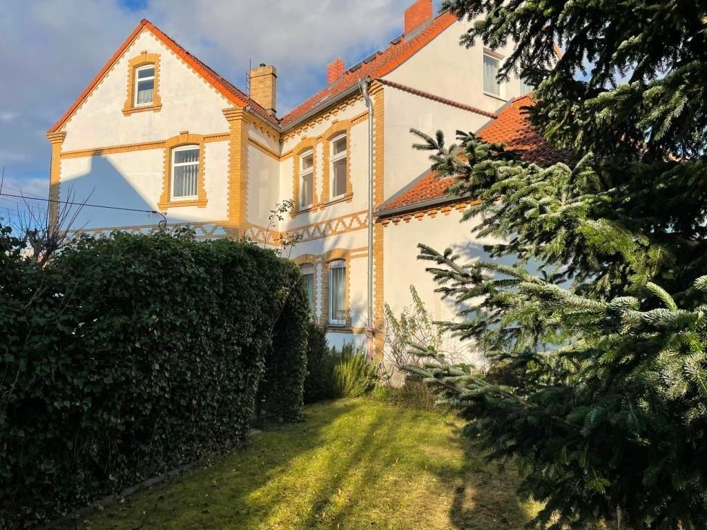 Haus zum Kauf 449.000 € 14 Zimmer 346 m²<br/>Wohnfläche 800 m²<br/>Grundstück ab sofort<br/>Verfügbarkeit Friedrichstadt Wittenberg 06886