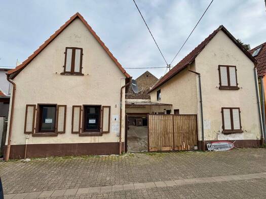 Einfamilienhaus zum Kauf 185.000 € 6 Zimmer 120 m² 147 m² Grundstück frei ab sofort Dorn-Dürkheim 67585