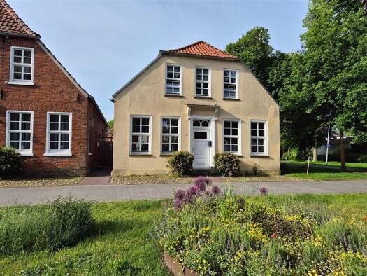 Wohnung zur Miete 400 € 2 Zimmer 36,7 m² frei ab 01.09.2026 Jever Jever 26441