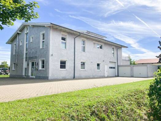 Haus zur Miete 4.500 € 5 Zimmer 565 m² 1.000 m² Grundstück frei ab 01.12.2026 Amendingen Memmingen 87700