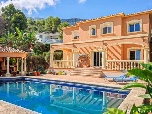 Haus zum Kauf 845.000 € 267 m² 988 m² Grundstück Dénia 03700