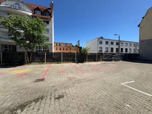 Außenstellplatz zur Miete provisionsfrei 50 € Heinrichstraße 14 Reudnitz-Thonberg Südost 04317