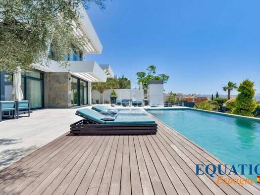 Einfamilienhaus zum Kauf - Erstbezug 2.000.000 € 8 Zimmer 370 m² Altea 03590