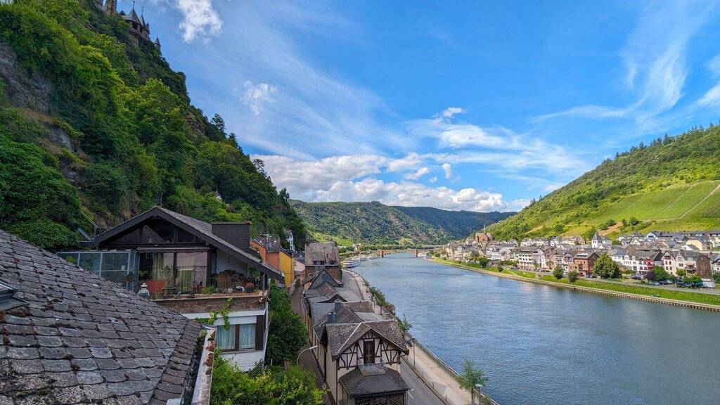 Mehrfamilienhaus zum Kauf 845.000 € 376 m² 1.372 m² Grundstück Cochem 56812