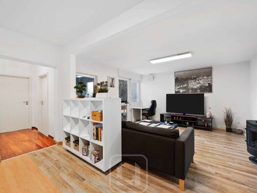 Wohnung zum Kauf 250.000 € 3,5 Zimmer 99,2 m² EG Südoststadt Pforzheim 75175