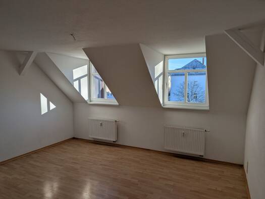 WG-Zimmer zur Miete 410 € 3 Zimmer 75 m² Geschoss 3/4 frei ab 15.04.2026 Lützowstraße 42 Kappel Chemnitz 09119