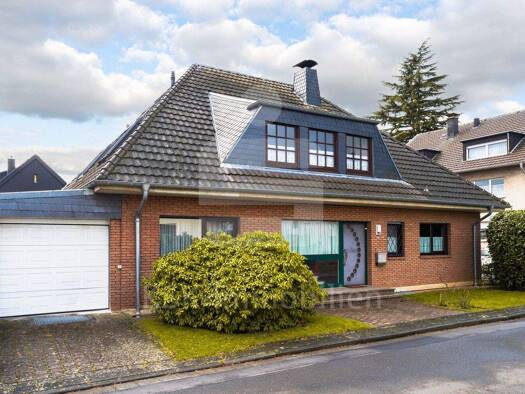 Einfamilienhaus zum Kauf 549.000 € 7 Zimmer 154 m² 643 m² Grundstück Menden Sankt Augustin 53757