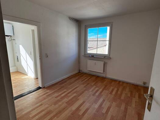 Wohnung zur Miete 490 € 2 Zimmer 50 m² Geschoss 1/2 frei ab sofort Bahnhofstraße 13 Nörten-Hardenberg Nörten-Hardenberg 37176