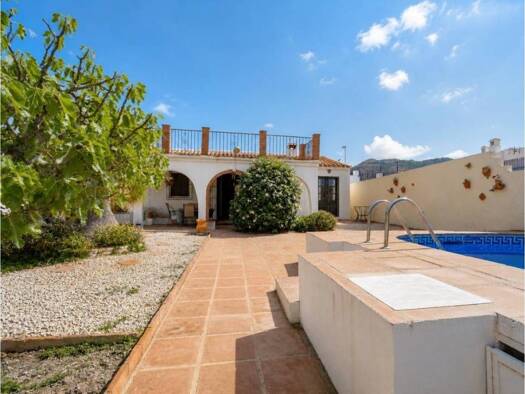 Villa zum Kauf 349.000 € 2 Zimmer 120 m² 300 m² Grundstück >Los Tablazos > Frigiliana 29789