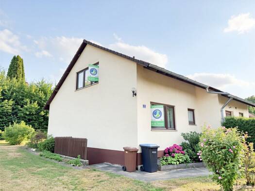 Einfamilienhaus zum Kauf 382.000 € 9 Zimmer 144 m² 821 m² Grundstück Aichig Bayreuth 95448