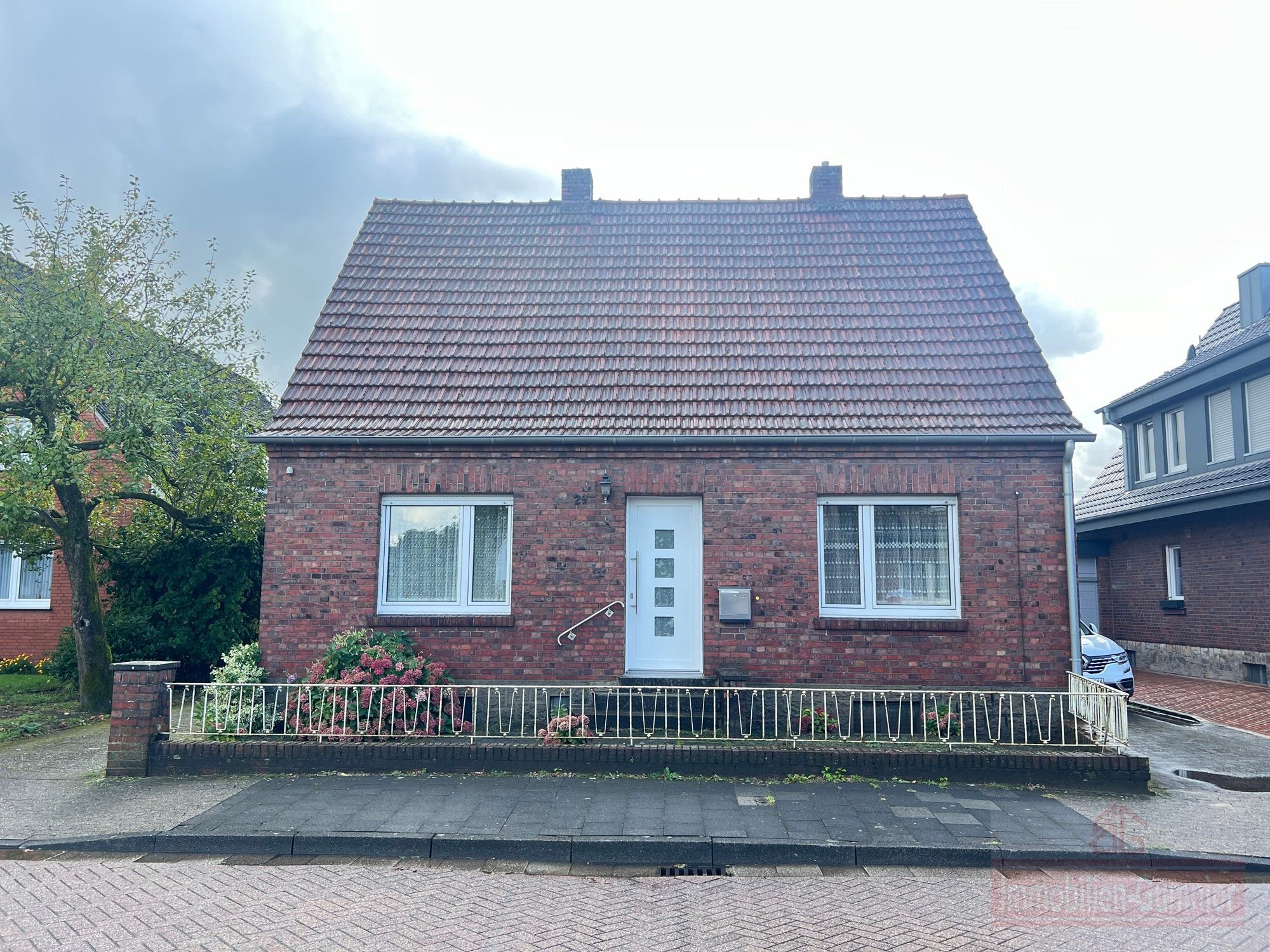 Einfamilienhaus zum Kauf 149.000 € 5 Zimmer 105 m²<br/>Wohnfläche Bentlage Rheine 48431