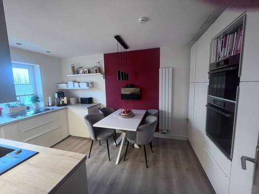 Wohnung zur Miete 1.550 € 6 Zimmer 165 m² Geschoss 2/3 frei ab 01.08.2026 Van-Gogh-Straße 1 Münchenroda Jena 07751