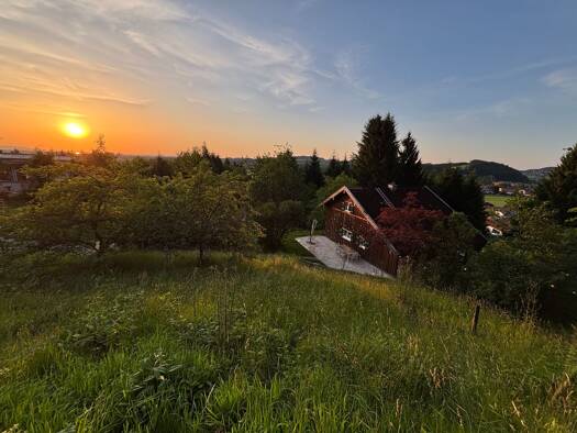 Einfamilienhaus zur Miete 2.000 € 5 Zimmer 120 m² 3.500 m² Grundstück frei ab sofort Bergen 83346