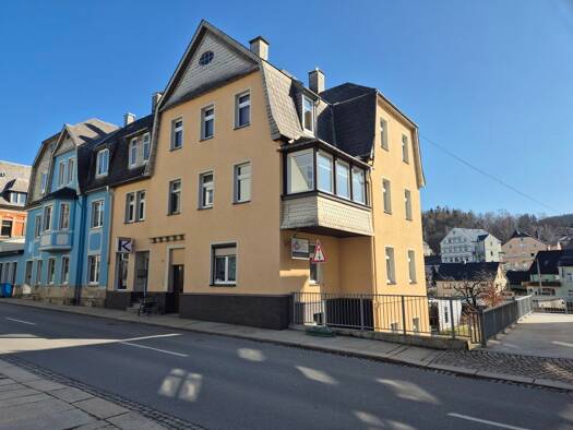Mehrfamilienhaus zum Kauf 149.000 € 10 Zimmer 240 m² 320 m² Grundstück Thum Thum 09419