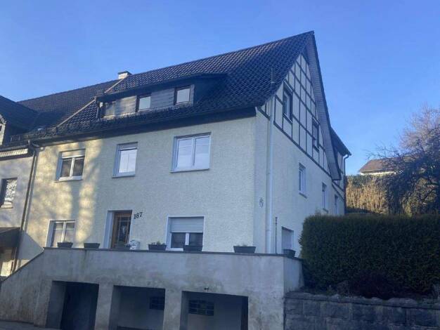 Doppelhaushälfte zum Kauf 185.000 € 7 Zimmer 225 m² 442 m² Grundstück Fretter Finnentrop-Fretter 57413