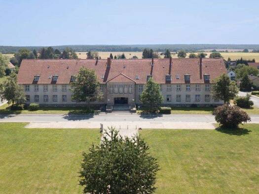 Gewerbeobjekt zum Kauf als Kapitalanlage geeignet 1.500.000 € 2.954 m² Helmstedt 38368