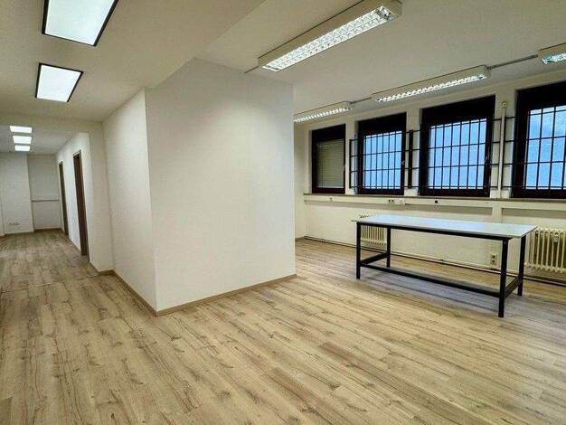 Bürofläche zum Kauf provisionsfrei 649.999 € 220 m² Bürofläche Pillenreuther Str. 14 Steinbühl Nürnberg 90459