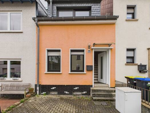 Reihenmittelhaus zum Kauf 99.000 € 3 Zimmer 80 m² 480 m² Grundstück Altenkessel Saarbrücken 66126
