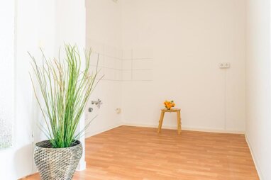 Wohnung zur Miete 241 € 2 Zimmer 40,2 m² 4. Geschoss frei ab 15.10.2024 Faleska-Meinig-Str. 152 Markersdorf 621 Chemnitz 09122