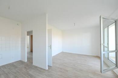 Wohnung zur Miete 366 € 3 Zimmer 57 m² 3. Geschoss Erhard-Hübener-Straße 25 Silberhöhe Halle 06132