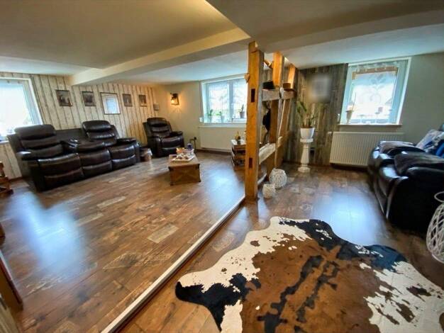 Einfamilienhaus zum Kauf 115.000 € 6 Zimmer 150 m² 286 m² Grundstück Luisenthal 99885