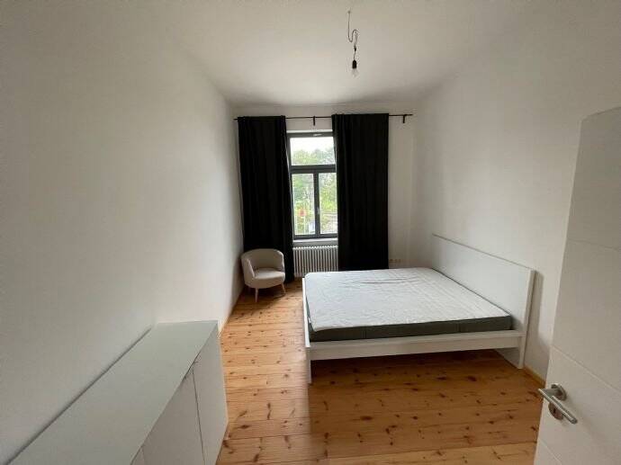 Property thumbnail 6