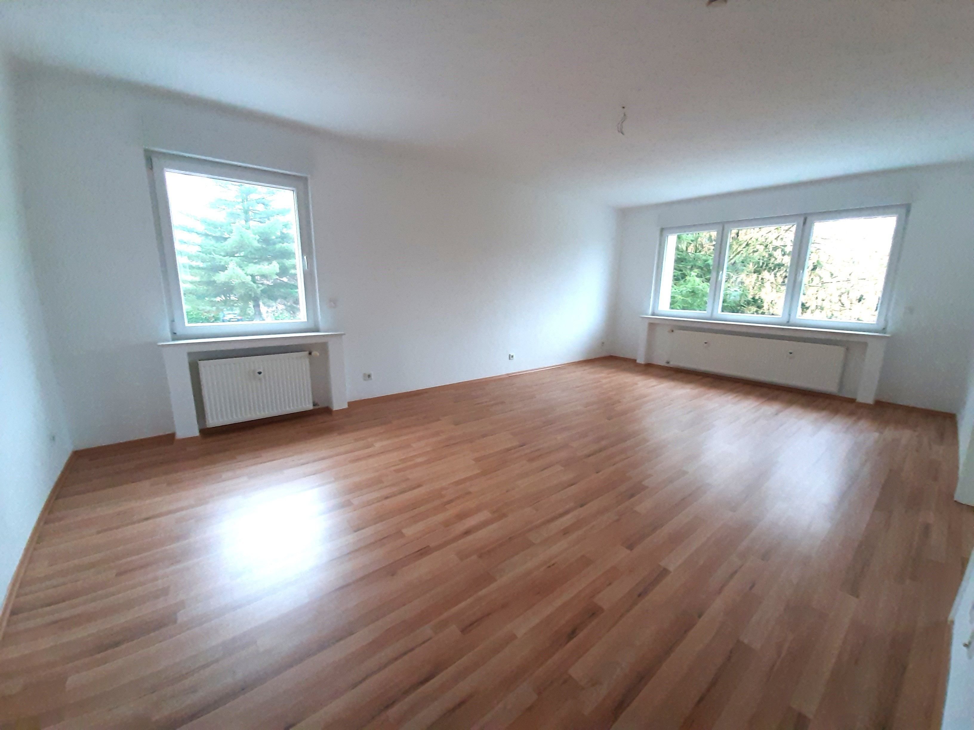 Wohnung zur Miete 1.200 € 3 Zimmer 120 m²<br/>Wohnfläche 1.<br/>Geschoss Am Weidengraben 6 Rahm Duisburg 47269