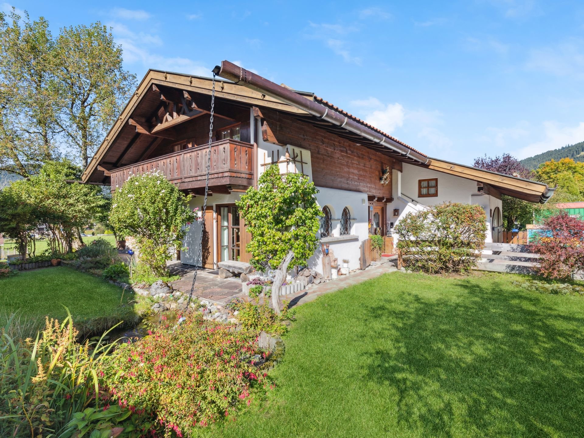 Einfamilienhaus zum Kauf 1.190.000 € 7 Zimmer 209 m²<br/>Wohnfläche 655 m²<br/>Grundstück Oberammergau Oberammergau 82487