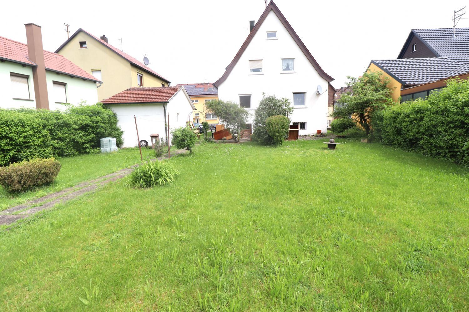 Einfamilienhaus zum Kauf 640.000 € 6 Zimmer 121 m²<br/>Wohnfläche 883 m²<br/>Grundstück Wendlingen Wendlingen am Neckar 73240