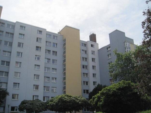 Wohnung zur Miete 637 € 2 Zimmer 57,9 m² 3. Geschoss frei ab 13.12.2025 Rheinbergerstr. 3 Ingolstadt 85057