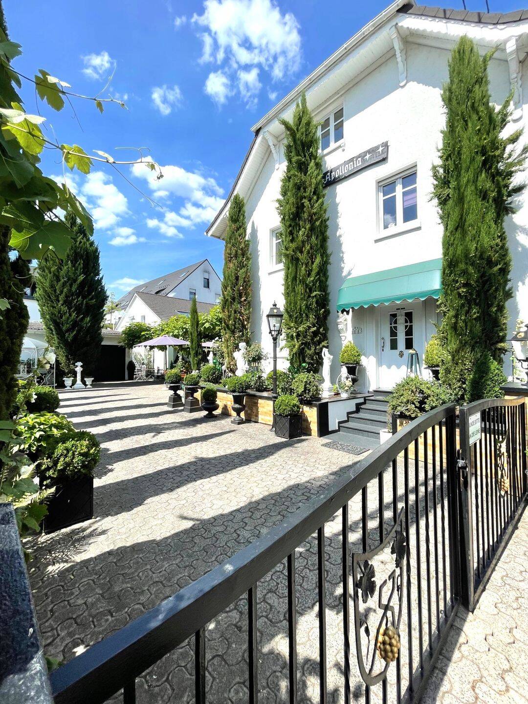 Mehrfamilienhaus zum Kauf