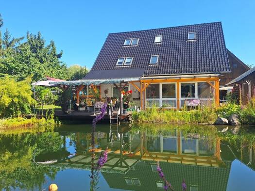 Haus zum Kauf 510.000 € 2.300 m² Grundstück Markendorf/Siedlung Frankfurt (Oder) 15236