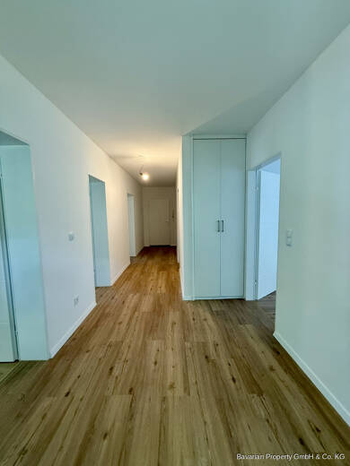 Wohnung zur Miete 750 € 3 Zimmer 79 m² 2. Geschoss frei ab sofort Planungsbezirk 102 Straubing 94315