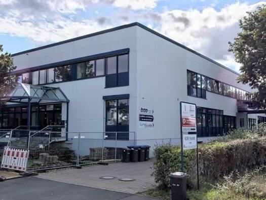 Bürofläche zur Miete provisionsfrei 300 € 1 Zimmer 65 m² Bürofläche Longuyoner Straße Pirna Pirna 01796