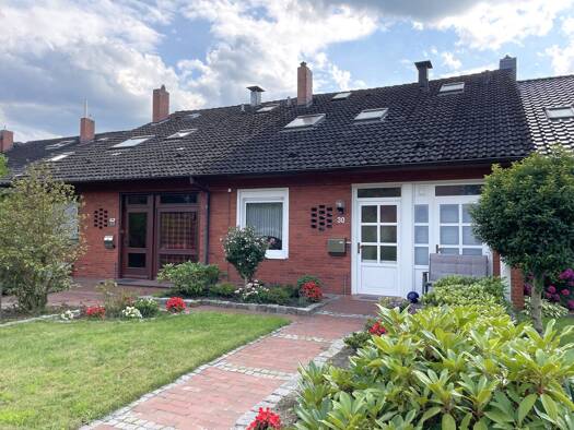 Reihenmittelhaus zum Kauf 209.500 € 5 Zimmer 98 m² 216 m² Grundstück Westerstede 26655