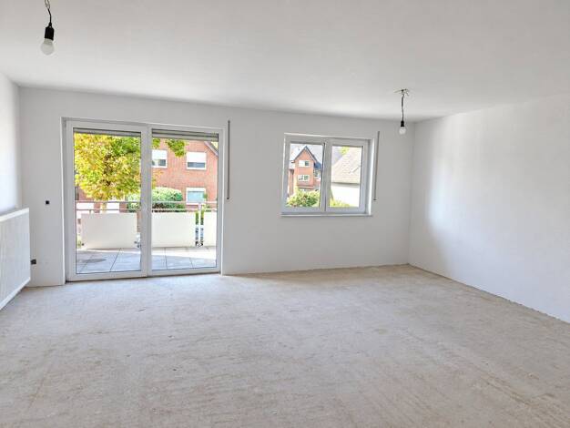 Wohnung zur Miete 970 € 4 Zimmer 97 m² 1. Geschoss frei ab 01.11.2026 Eidinghausener Straße 25 Eidinghausen Bad Oeynhausen 32549
