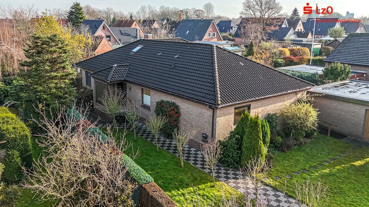 Bungalow zum Kauf 285.000 € 5 Zimmer 175,2 m²<br/>Wohnfläche 839 m²<br/>Grundstück ab sofort<br/>Verfügbarkeit Golzwarden Brake 26919