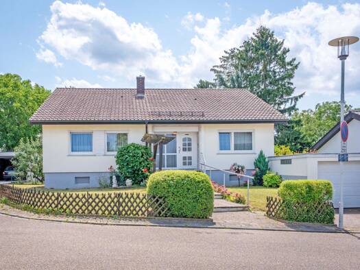 Einfamilienhaus zum Kauf 545.000 € 7 Zimmer 177 m² 549 m² Grundstück Dielheim 69234