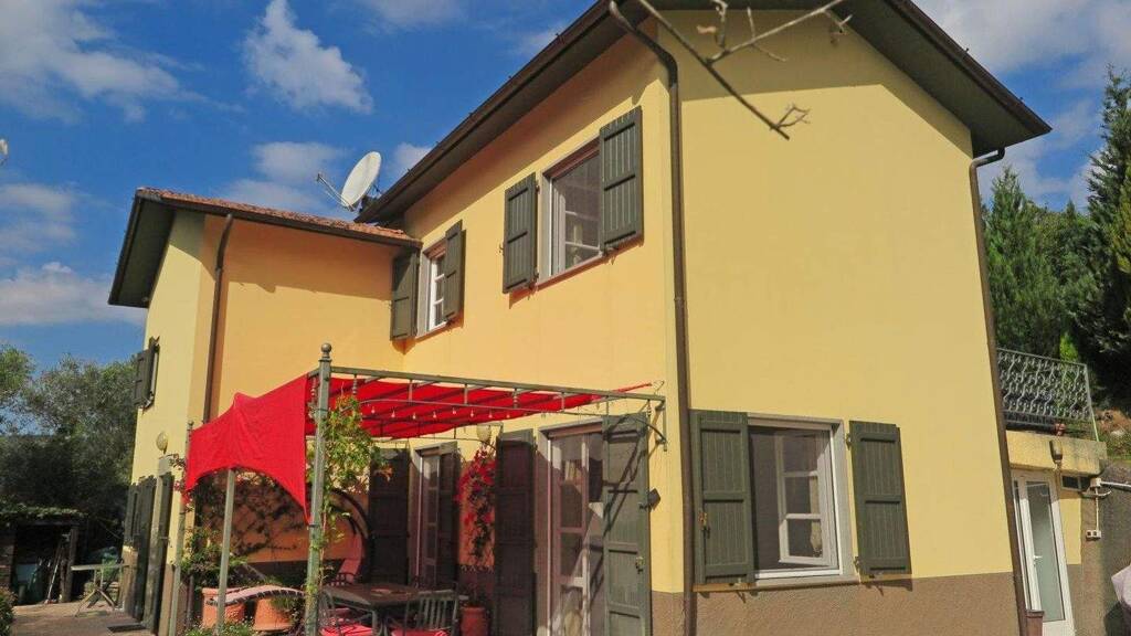 Einfamilienhaus zum Kauf 350.000 € 5 Zimmer 105 m² 1.949 m² Grundstück Fivizzano 54013