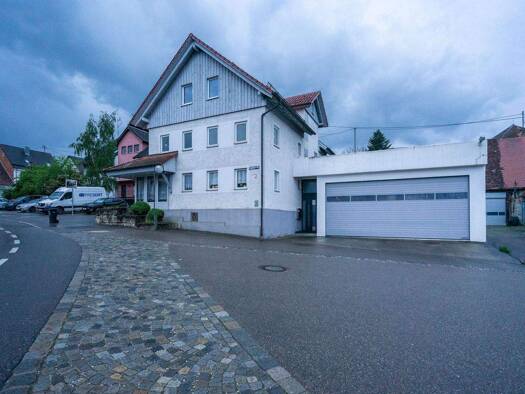 Wohnung zur Miete 880 € 3,5 Zimmer 91 m² EG frei ab 01.02.2026 Laichingen 89150