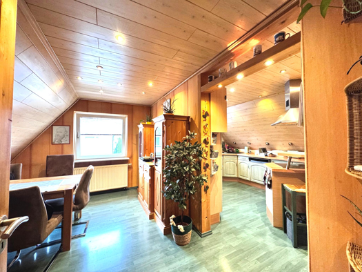Mehrfamilienhaus zum Kauf 379.000 € 12 Zimmer 200 m² 1.000 m² Grundstück Sachsenhausen Waldeck 34513
