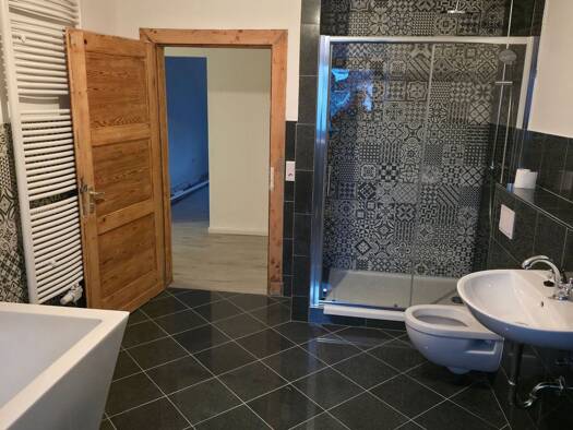 Wohnung zur Miete 750 € 4 Zimmer 90 m² Geschoss 2/3 frei ab sofort Altenbochum Bochum 44803