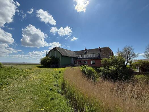 Bauernhaus zum Kauf 299.000 € 8 Zimmer 181 m² 9.900 m² Grundstück Langeneß Langeneß 25863