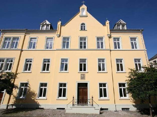 Wohnung zur Miete 400 € 2 Zimmer 67 m² 1. Geschoss frei ab 01.12.2025 Arnsberg 59821