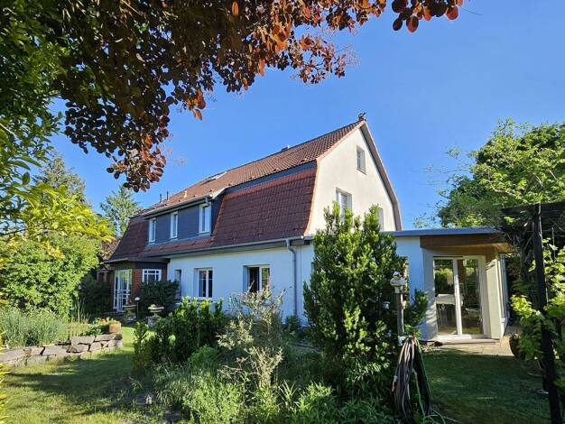 Sonstiges zum Kauf als Kapitalanlage geeignet 830.000 € 13 Zimmer 320 m² 1.857,1 m² Grundstück Bötzow Oberkrämer 16727