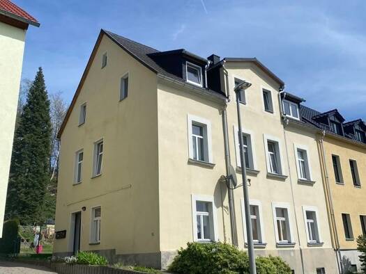 Reihenendhaus zum Kauf 225.000 € 11 Zimmer 205 m² 460 m² Grundstück Münzbachtal 44 Freiberg 09599
