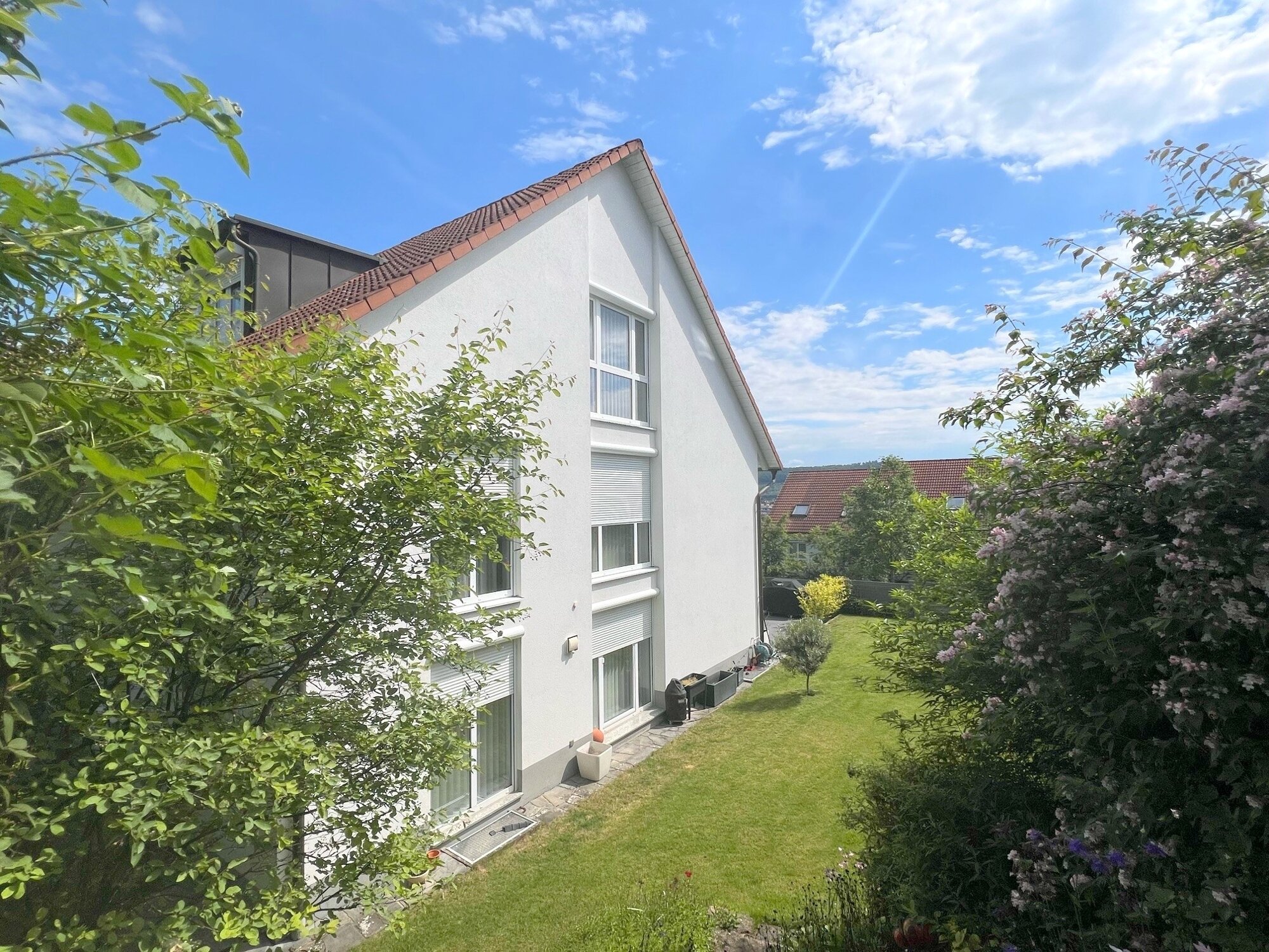 Einfamilienhaus zum Kauf 1.250.000 € 6 Zimmer 222 m²<br/>Wohnfläche 572 m²<br/>Grundstück Tüllingen Lörrach 79539