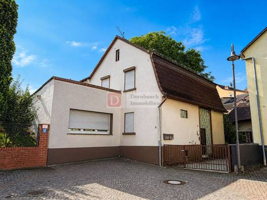 Stadthaus zum Kauf 299.000 € 7 Zimmer 349 m² 824 m² Grundstück Ober-Wöllstadt Wöllstadt 61206