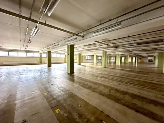 Halle/Industriefläche zur Miete 980 € 200 m² Lagerfläche Triester Straße Puntigam Graz 8055