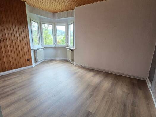 Wohnung zur Miete 650 € 4 Zimmer 90 m² Geschoss 1/2 frei ab sofort Kneebuschweg 2 Bad Laasphe Bad Laasphe 57334